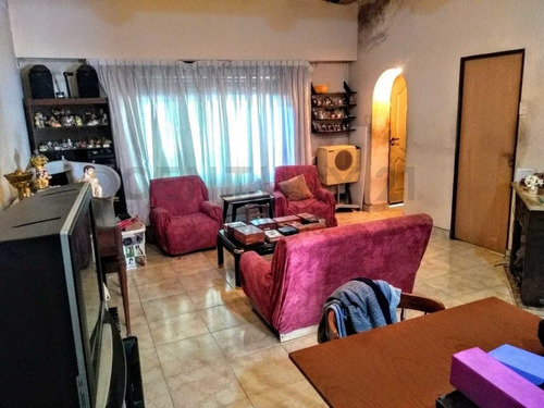 Imagen 2 de 8 de Casa En Lote Propio De 3 Amb Con Dep O Depto A Terminar C/ Entrada Independiente