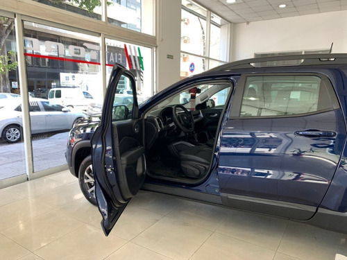 Imagen 9 de 17 de Fiat Toro Freedom 1.8 At6