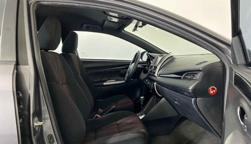 Imagen 11 de 15 de 122660 - Toyota Yaris 2017 Con Garantía