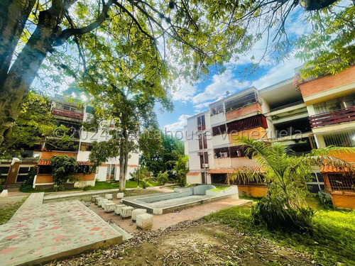 Dennymar, Vende Apartamento Espectacular En Agua Viva Cabudare Con 4 Habitaciones 4 Baños, Ubicacion Privilegiada En Optimas Condiciones Impecable! B4a28561