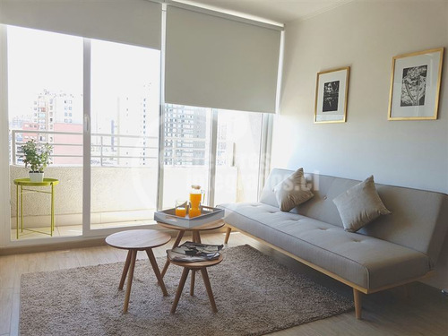 Imagen 2 de 13 de Departamento Amoblado En Arriendo De 1 Dorm. En Santiago