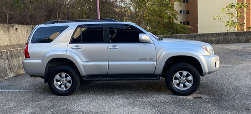 Imagen 3 de 8 de Toyota 4runner