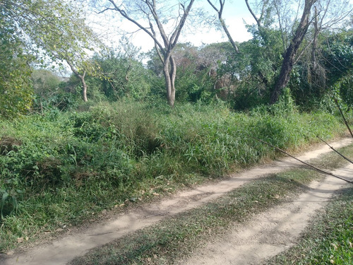 Terrenos En Loteo Rivado Cerca Del Rio