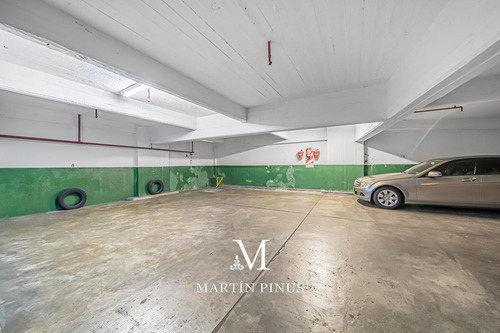 Venta Departamento Caballito , 4 Dormitorios. Terraza , 4 Cocheras (325m2)