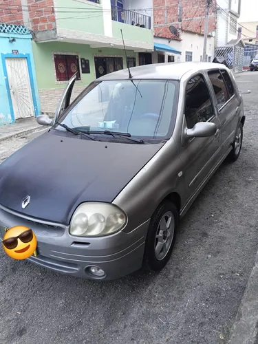 Renault Clio 2002