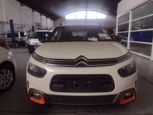 Imagen 1 de 15 de Citroën C4 Cactus Feel Pack Look 1.6 Manual