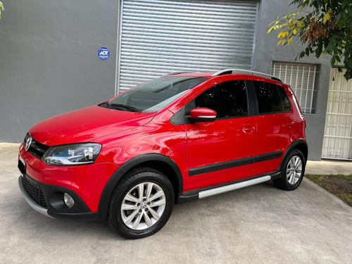 Imagen 6 de 25 de Volkswagen Crossfox Highline 2013 / 98000km 1º Dueño