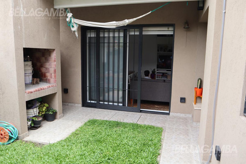 Imagen 2 de 11 de Ph Venta Olivos 4 Ambientes Luminoso Independiente