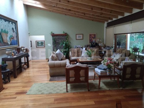 Casa Residencial En Venta En Ex Hacienda Jajalpa, Ocoyoacac, Estado De México.