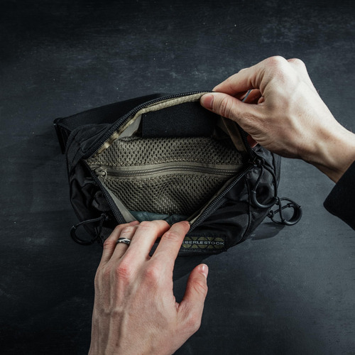 Cangurera Táctica Eberlestock Bando Bag Con Cinturón Ajustab Negro Diseño De La Tela