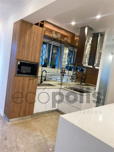 Loft Remodelado Con Diseño Moderno Y Excelente Conectividad