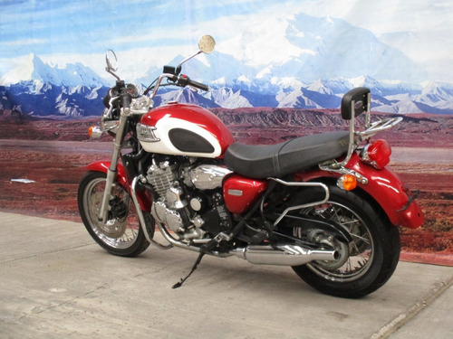 Imagen 3 de 12 de Triumph Thunderbird 900