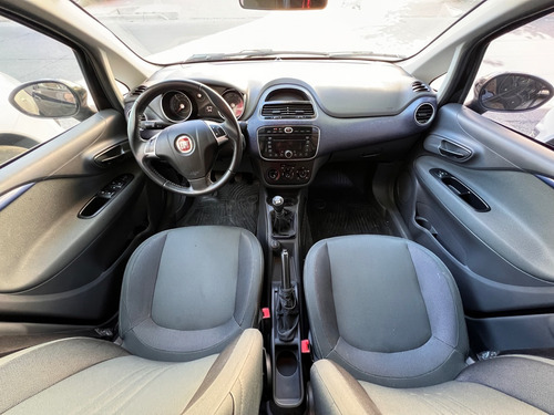 Imagen 5 de 8 de Fiat Punto 1.4 Attractive Pack Top 5ptas 90.000 Km