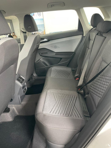 Imagen 11 de 23 de Volkswagen Taos Comfortline 250 Tsi 2022 - Brian Avalos