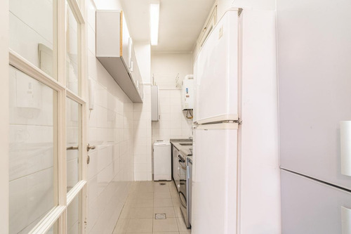 Venta Depto. De 3 Amb. En Monserrat Con Cocheras.