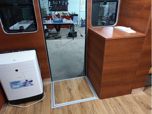 Imagen 2 de 20 de Motorhome Equipamientos A Medida Con Diseños 3d