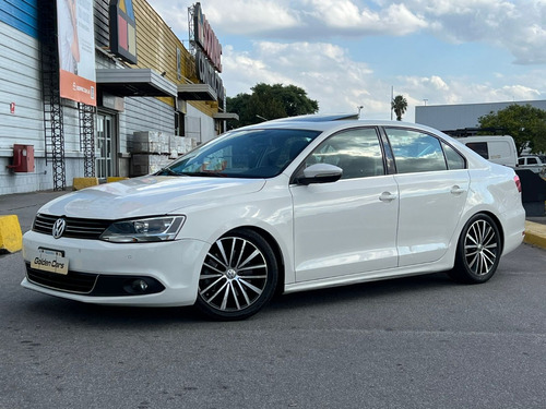 Volkswagen Vento 2.0 Sportline Tsi 200cv Dsg