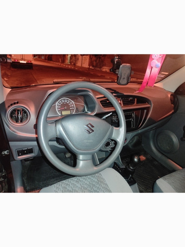 Imagen 6 de 14 de Suzuki Alto 2015 0.8 800