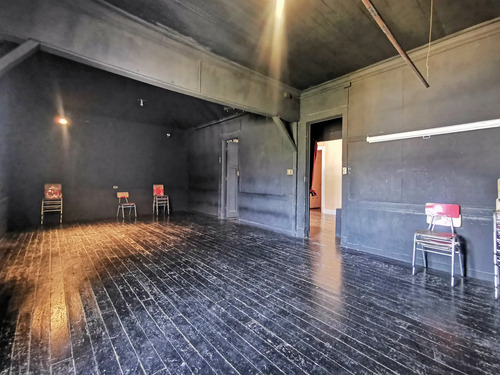 Se Arrienda 2 Y 3 Piso De Gran Casa Comercial En Recoleta