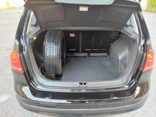 Imagen 7 de 18 de Volkswagen Suran 2013 1.6 Highline 101cv 11c
