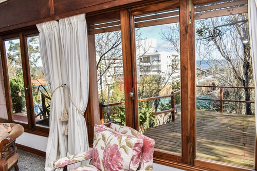 Casa En Punta Del Este , Playa Mansa- Ref: 11054