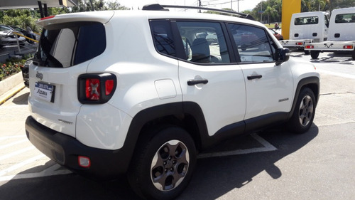 Imagem 9 de 10 de Renegade Sport 1.8 At Flex