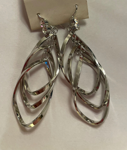 Aros Plateados Hermosos Nuevos