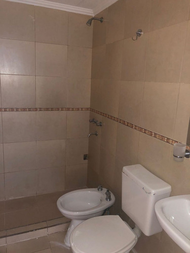 Departamento De 1 Dor. En Barrio San Vicente Cba.