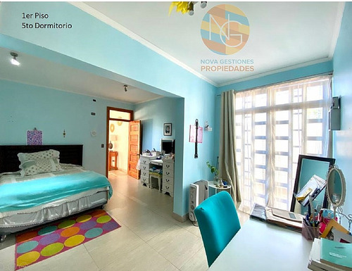 Casa En La Florida, 1000 M2 De Terreno, 350 M2 Construidos.