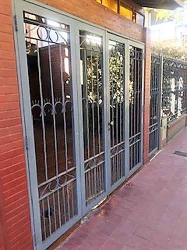 Casa A La Venta En Dorrego, Calle Las Cañas