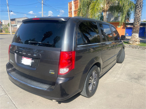 Dodge Grand Caravan 3.7 Sxt At