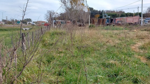 Imagen 3 de 10 de Vendo Lote Sobre Ruta 205, Muy Buena Ubicación!!