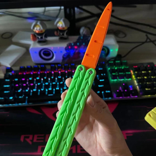 Brinquedos Com Faca De Cenoura Butterfly Knife Fidget Toy