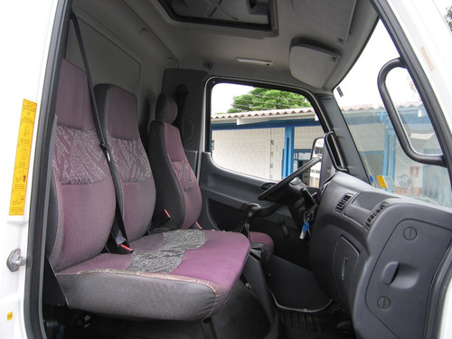 M.b Accelo 815
