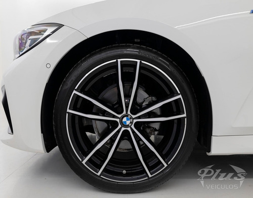 Imagem 14 de 15 de Bmw 320i M Sport