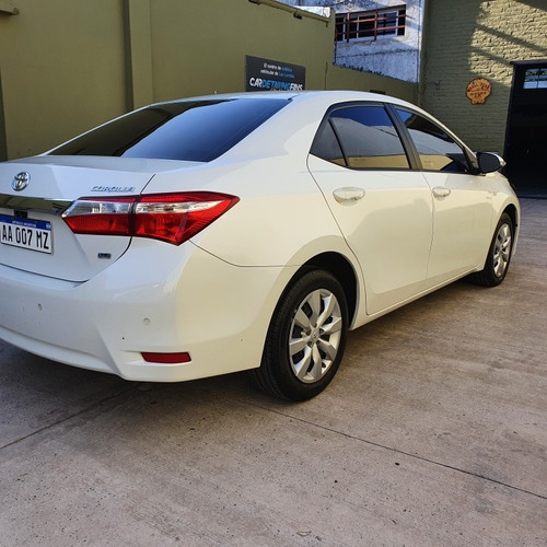 Toyota Corolla 2016 1.8 Xli Mt 140cv