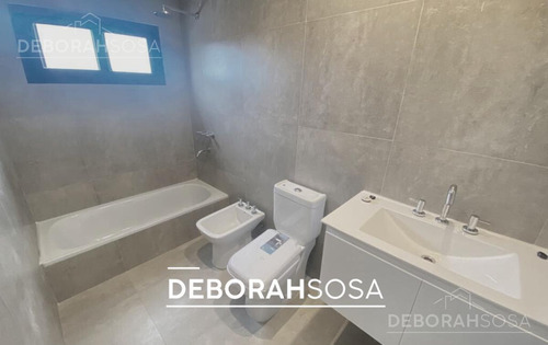 Imagen 10 de 15 de Casa En Venta 5 Ambientes - El Canton Escobar Zona Norte