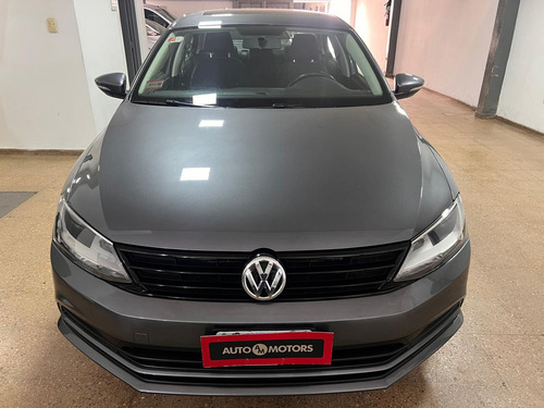Volkswagen Vento 2.0 Advance 115cv Summer Package