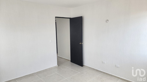 Renta Casa 3 Ambientes Los Héroes