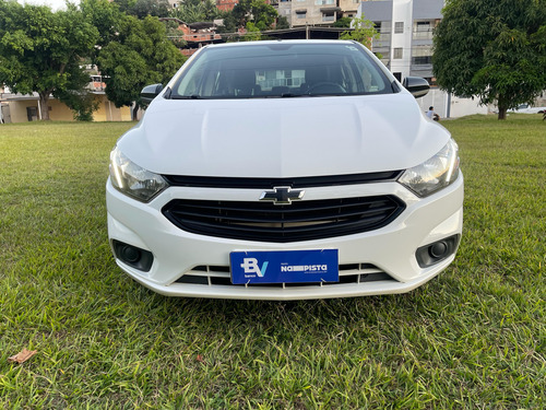 Chevrolet Onix Black edtion
