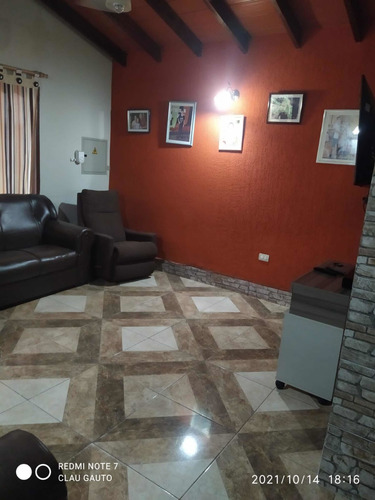 Imagen 7 de 14 de Imponente Casa De 5 Dormitorios Vendo A 100 Metros De Acceso