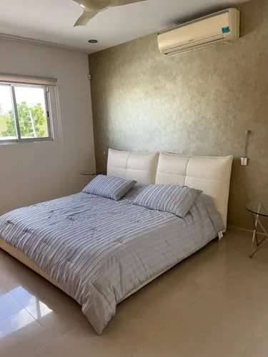 Casa En Venta En Merida F-21189, 3 Rec. Altabrisa, $10,500,000 Mn