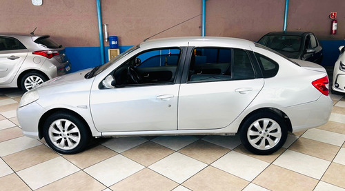 Renault Symbol 1.6 16v Privilège Hi-flex 4p