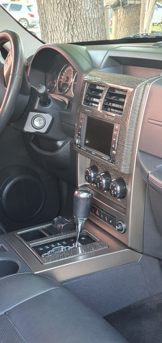 Imagen 8 de 15 de Jeep Cherokee 2012 3.7 Limited 205hp Atx