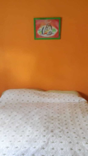 Imagen 5 de 7 de Vendo Casa Duplex Al Frente En Lote Propio
