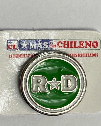 Imagen 8 de 9 de Pin Revolución Democrática