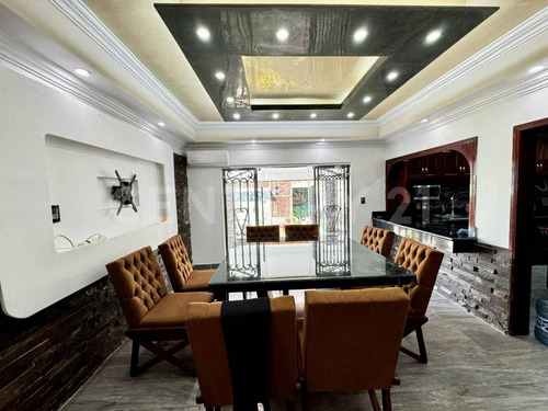 Casona En Venta En Jiutepec, Morelos