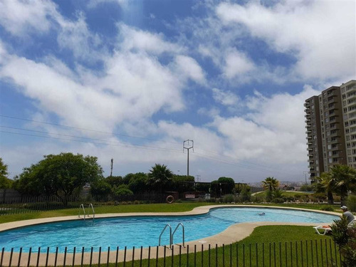 Imagen 3 de 15 de Departamento En Venta De 3 Dorm. En Coquimbo