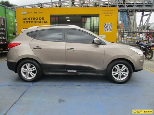 Hyundai Tucson Ix35 Gl 4x2 2000cc Mt Aa