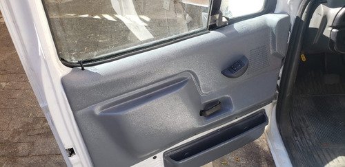 Ford F-1000 Ano 1997 - Cor Branca - Motor 4.9i